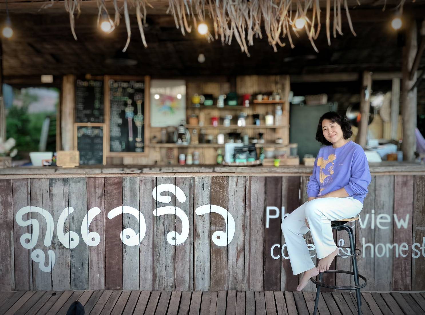 คาเฟ่และโฮมสเตย์วิวภูเขา