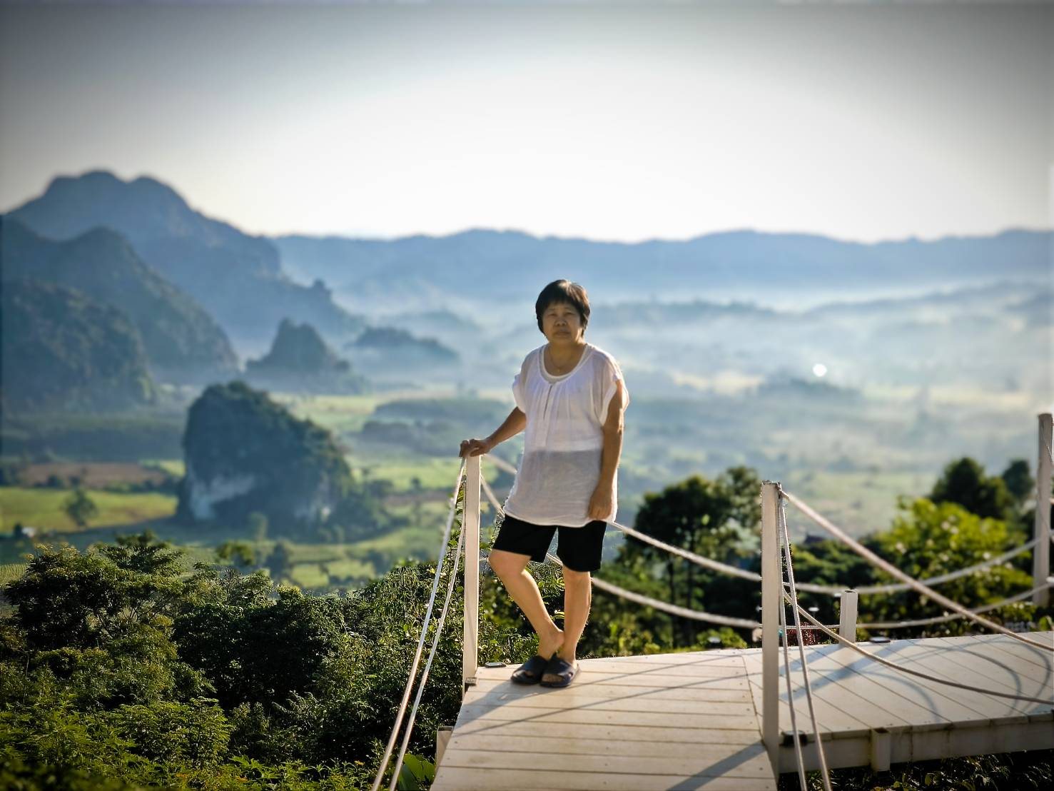 จุดชมวิวเขาหินปูน