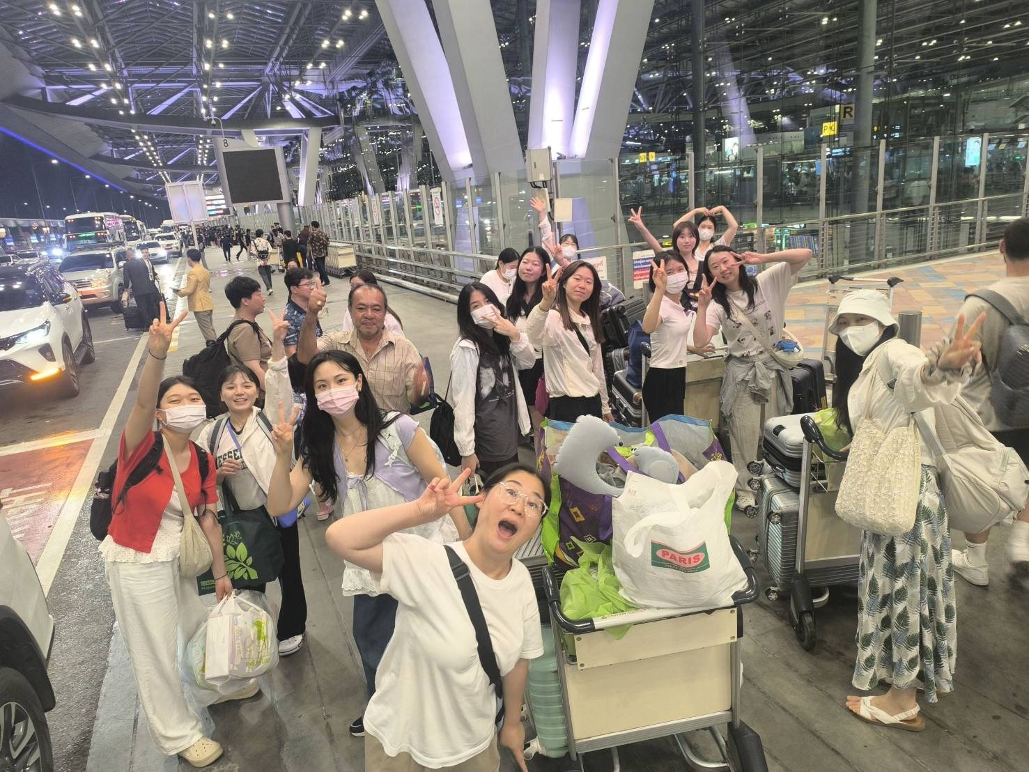 รับกรุ๊ปที่สนามบิน